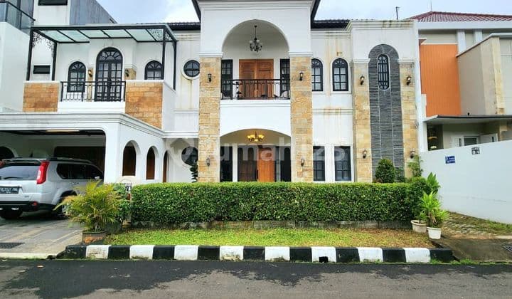 Rumah Modern Dalam Perumahan Besar Siap Huni Lebak Bulus