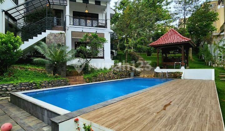 Dijual Rumah Mewah di Sentul City