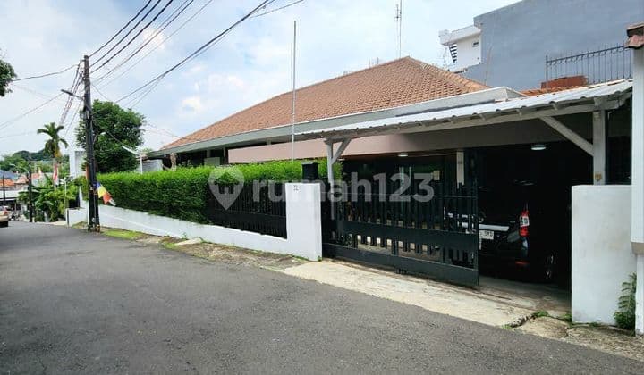 Rumah Lama 1 Lantai, Tanah Kusir