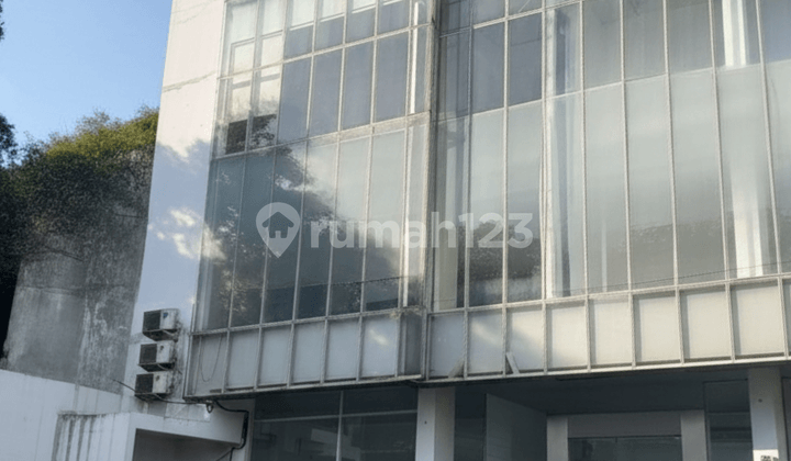 Dijual Gedung Komersial 4,5 Lantai di Tanah Kusir, Kebayoran Lama - Jakarta Selatan