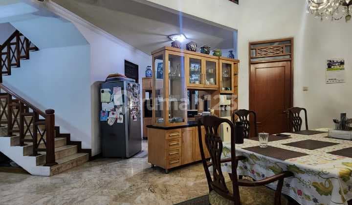 Dijual Townhouse Kemang Area Pejaten Barat / Ampera