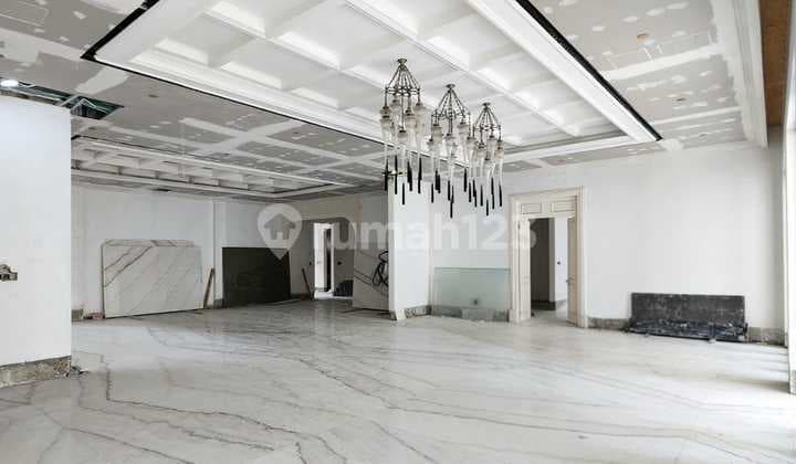 Luxury House American Classic At Kemang Jakarta Selatan