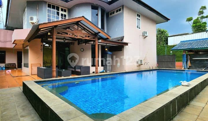 Rumah Modern Siap Huni Dalam Townhouse di Cipete Jakarta Selatan.