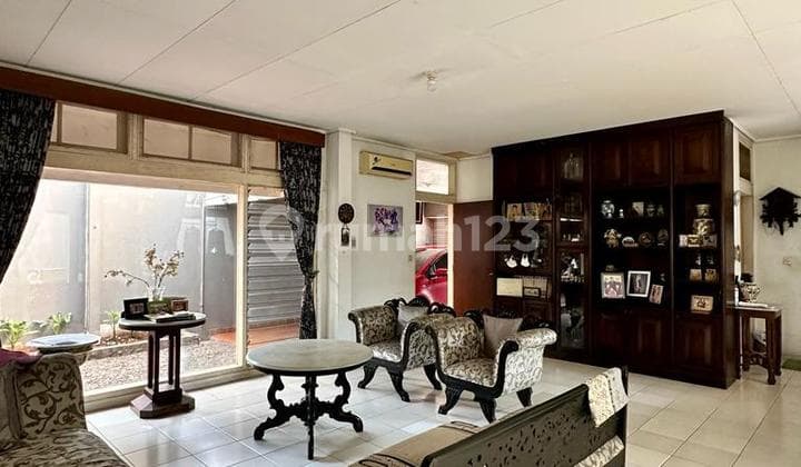 Dijual! Rumah di Kawasan Gandaria Selatan Jl. H. Nawi