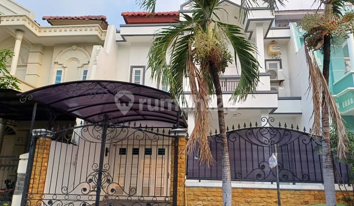 Rumah 2 Lantai Permata Buana 8x20 Hadap Utara