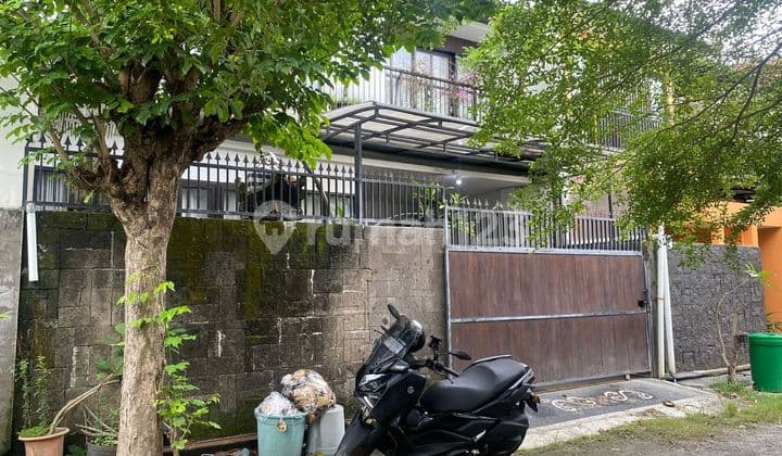 Two-Story Flood-Free House in Renon Near Shopping Center