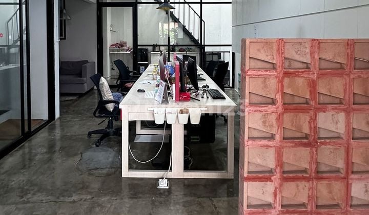 Dijual Rumah Kantor Metro Permata, Minimalis Industrialis
