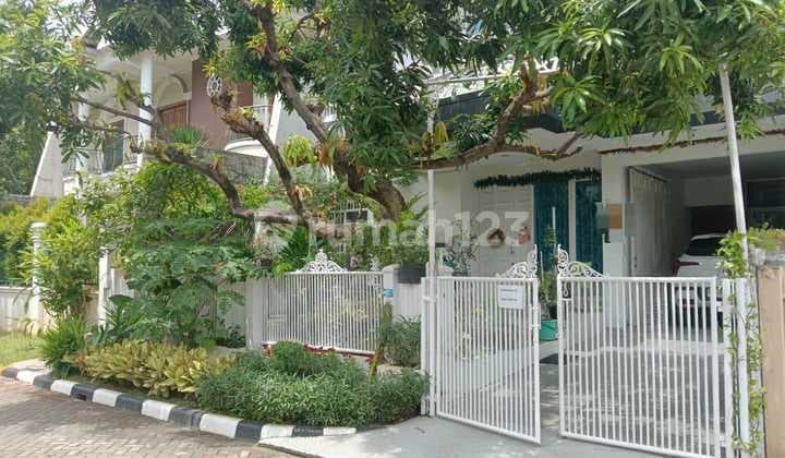 Dijual Cepat Rumah Siap Huni, 2 Lantai, Selatan