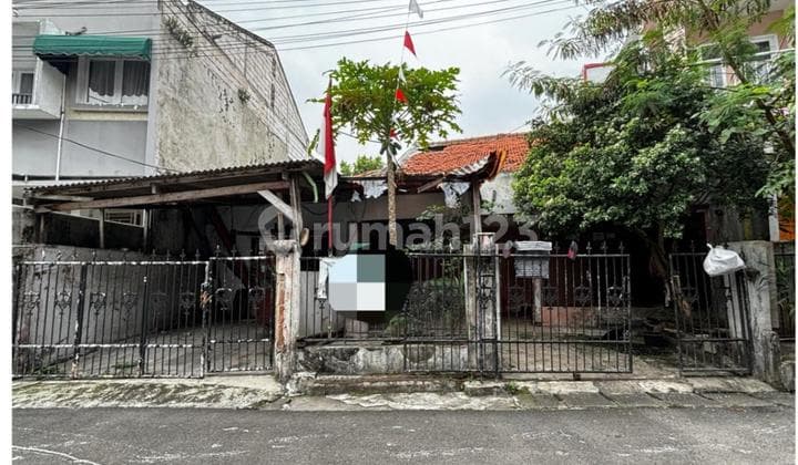 Rumah Hitung Tanah Akses Jalan 2 Mobil di Tebet Utara, Dekat Jl. Abdullah Syafei