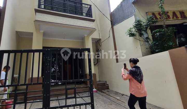 Ruko Baru Lokasi Strategis Ramai Usaha, di Sukmajaya Depok, 10 Menit ke Tol Margonda