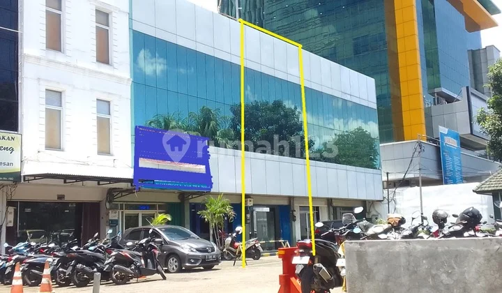 Ruko 4 Lantai Siap Huni, di Kawasan Komersial Ramai Bisnis, Pancoran, Dekat Tol Mt Haryono