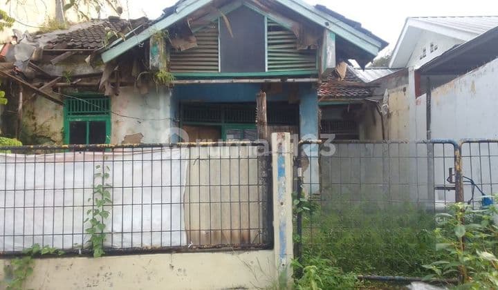 Rumah Di Villa Nusa Indah 2, Di Jalan Utama, Dengan Akses Jalan 4 Mobil