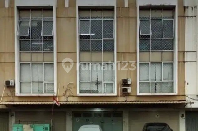 Ruko Atang Sanjaya 3 Gandeng Jebol 4,5x33 Hadap Jalan Raya Semi Furnished
