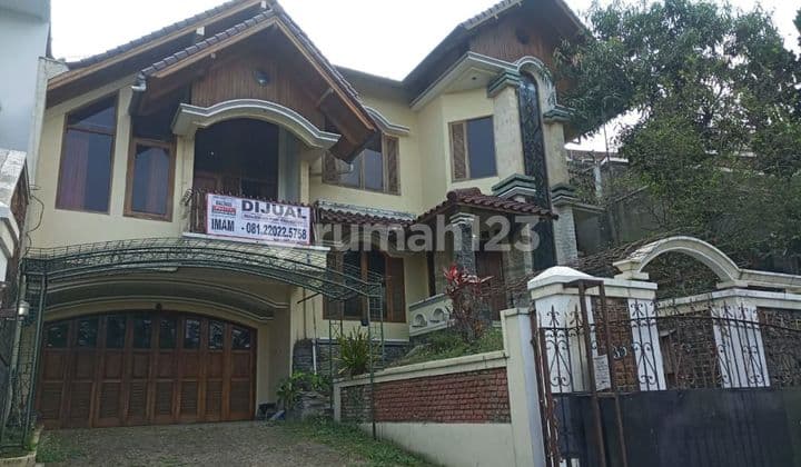 Sell Cheap House In Tubagus Ismail Bandung