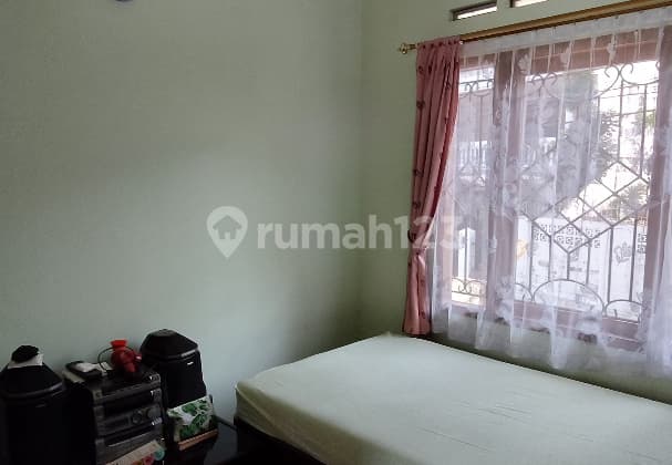 Rumah Hook Asri Nyaman di Sayap Setrasari Bandung Frf 062
