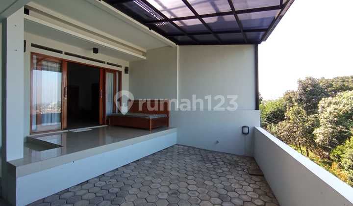 Disewakan Rumah Bagus Siap Huni di Cigadung Bandung