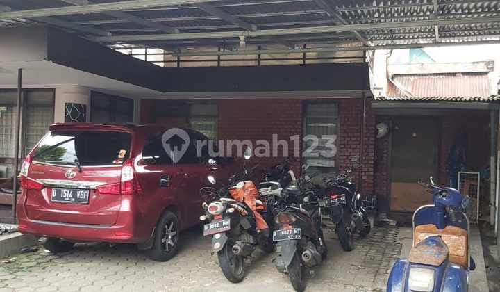 Strategic Location House in Sayap Sukajadi Bandung Frf 046