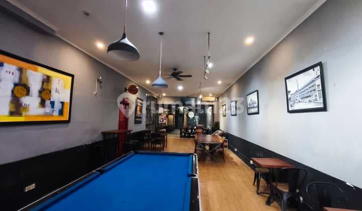 Disewakan Ruang Usaha Ex Cafe Lokasi Premium Sayap Riau Bandung