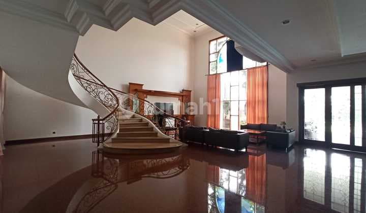 Dijual Rumah Mewah Furnished di Setiabudi Regency Bandung 5078