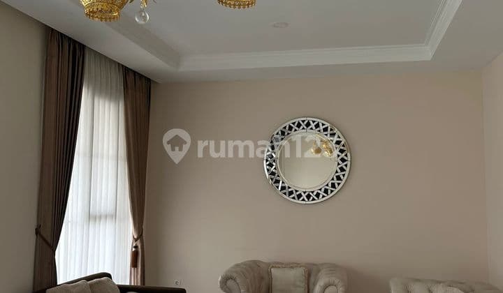 Rumah Cantik Furnished di Setiabudi Regency Bandung 5109