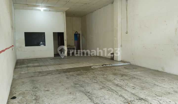 Ruko Lokasi Strategis di Mainroad Jamika Bandung Frf 039