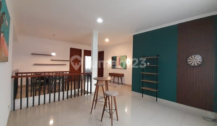 Disewakan Rumah Baru dan Siap Huni Furnished di Setra Bandung