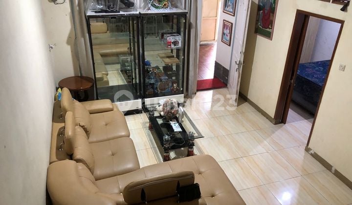 Rumah Lokasi Strategis di Sayap Sudirman Bandung Frf 038