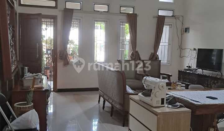 Dijual murah rumah 1,5 Lantai di Jl.Buntu Rawamekar Jaya