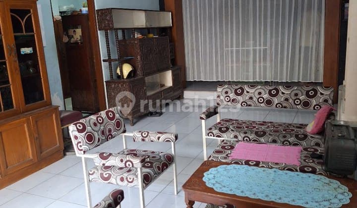 Affordable House with Many Rooms in Gading Permai