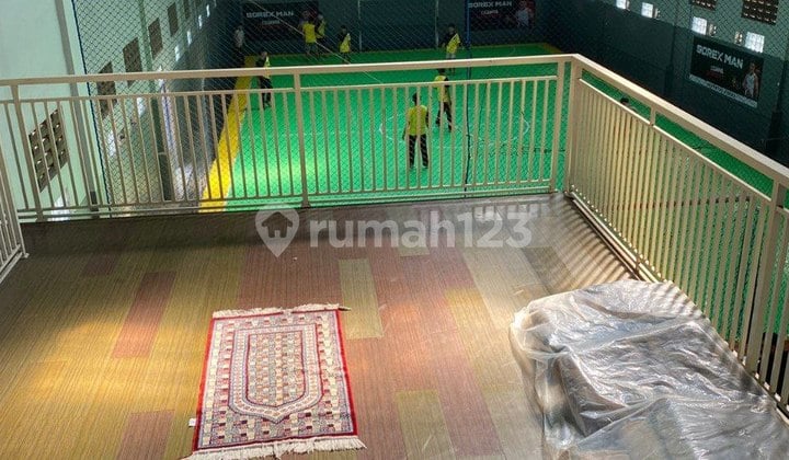 Di Jual Rumah dan Lapangan Olahraga cocok untuk Usaha