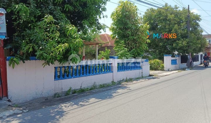 Di Jual Tanah Strategis Gumpang Dekat Jalan Slamet Riyadi