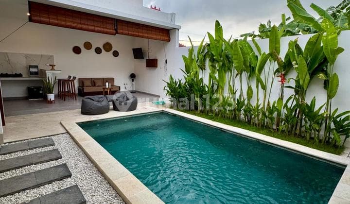 Pet Friendly Villa for Rent in Kerobokan, Badung