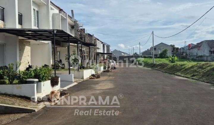 Rumah Dalam Cluster Strategis Di Jl. Ciputat-parung Sawangan Depok