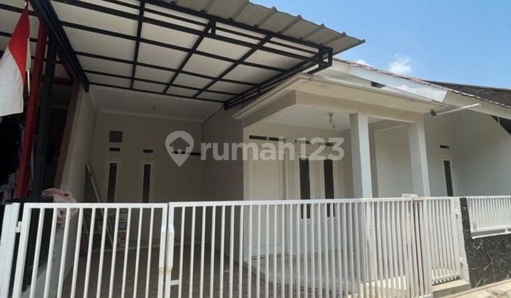Rumah Siap Huni Strategis Dekat Tol Sawangan Depok