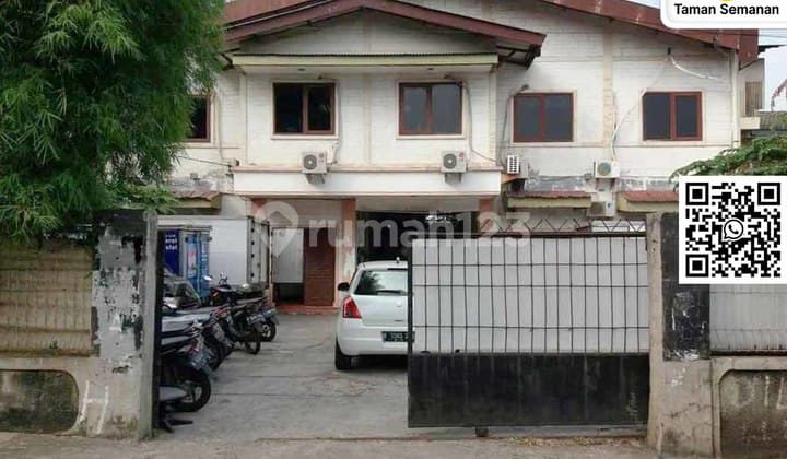 Jual Gudang Dibawah Harga Pasar di Kebon Jeruk, Ada Bangunan Kantor, luas 714m