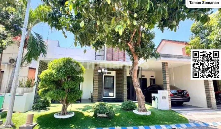 Rumah Mewah Siap Huni di Puri Surya Jaya Cluster Sydney Garden Sidoarjo - Full Furnished, 198 m²