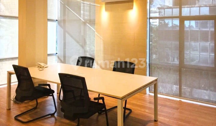 Ruko Hook Harmony Plaza Gambir Jakarta Pusat, 4 Lantai Siap Pakai & Furnished