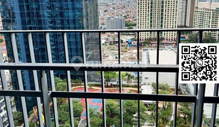 Casa Grande Apartemen, Tower Angelo Dengan View Pool Dan City