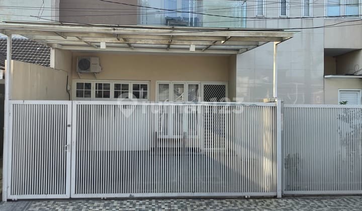 Rumah 2 Lantai Siap Huni Dekat Tol