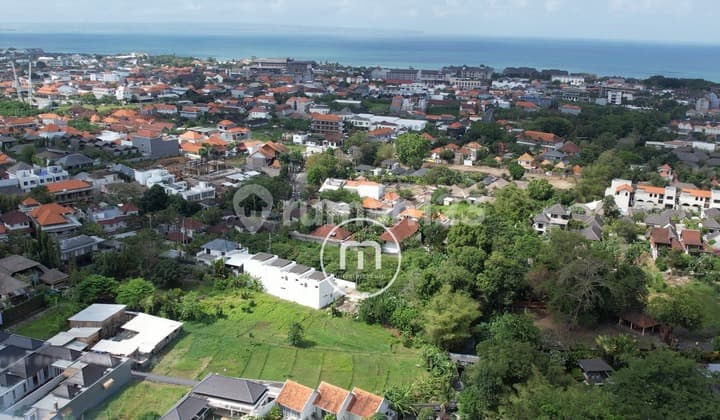 Tanah Hak Milik Langka Dekat Ke Pantai Pererenan, Bali