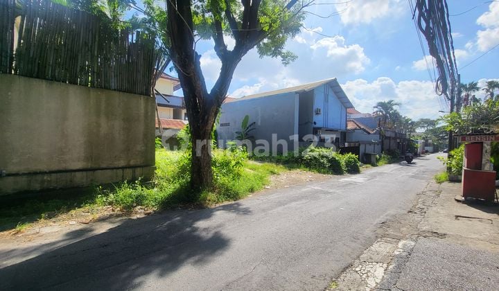 Land Near the Beach Villa Area Prime Location Seminyak, Bali