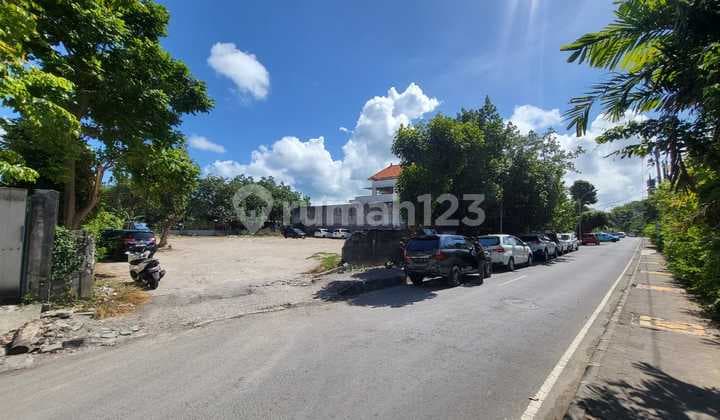 Tanah SHM Area Komersil Beach Front Pantai Jerman Kuta, Bali
