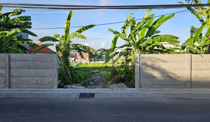 Tanah Komersil Langka Lokasi Dekat Pantai di Central Canggu, Bali