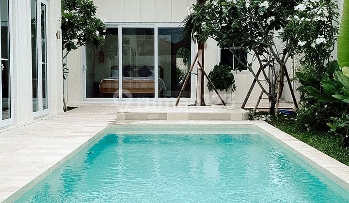 Freehold Villa Close To Karma Kandara And Melasti Beach, Bali