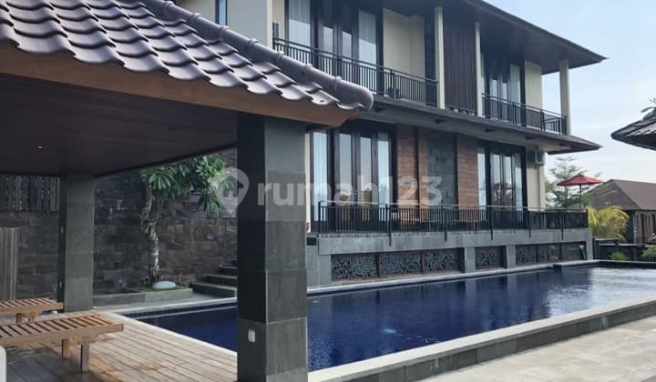 Luxury Villa With Sea Views In Expatriate Complex In Pecatu, Bali