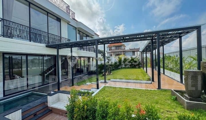 Premium Villa With Sea View And Beautiful Area In Ungasan, Bali