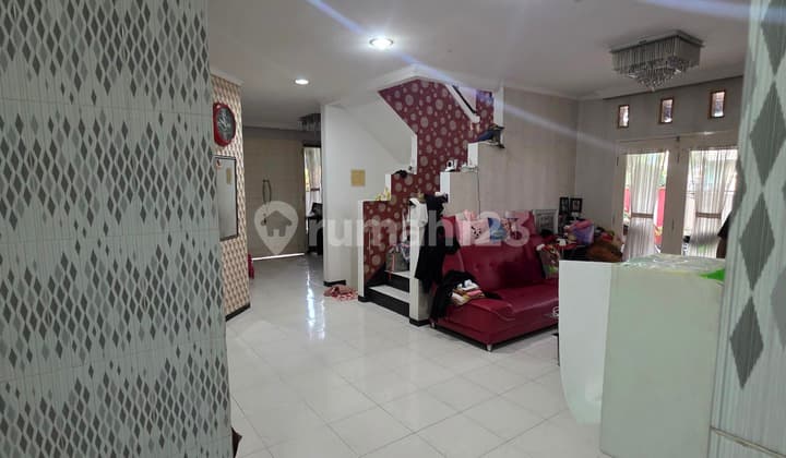 For Sale Hook House in Komp Metro Permata 13.5X14