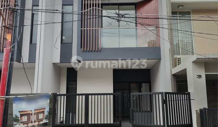 Di Jual Rumah Baru Gress Di Mulyosari Utara Surabaya