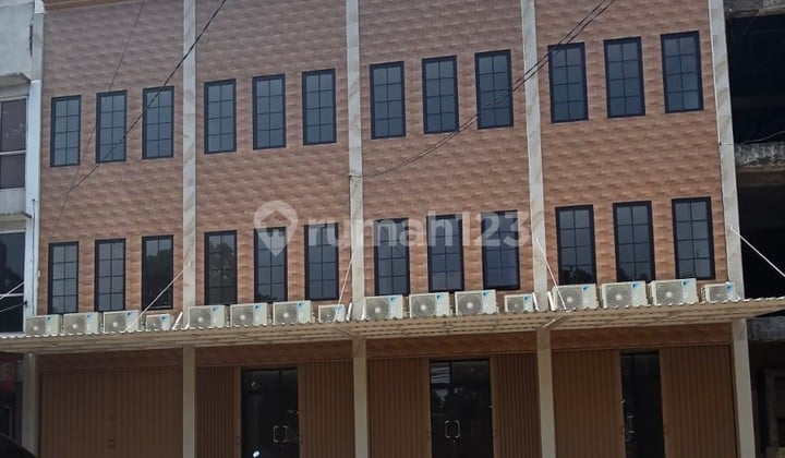 Ruko Ready Pinggir Jalan Raya, Bebas Banjir, Dekat Tol Jatibening