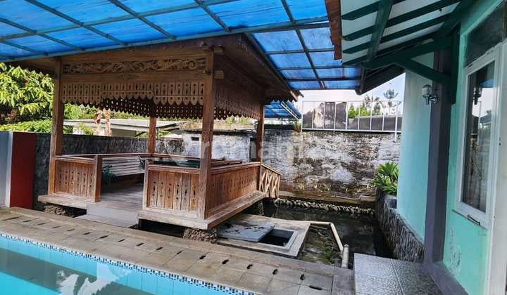 Dijual Villa Sebelah Kota Bunga Cipanas 3+1Kt Ada Pool